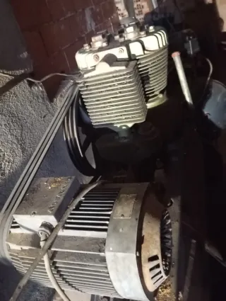 Culata y radiador de motor