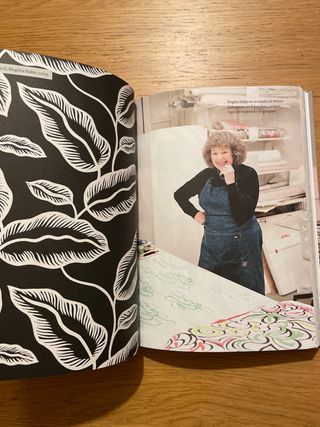 Libro 10-gruppen. El estampado y las personas.