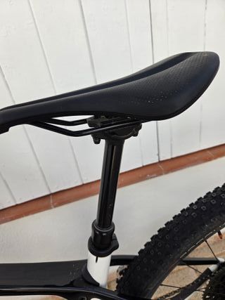 Bicicleta Trek Procaliber 9.7 M + Tija telescopica