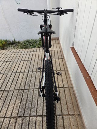 Bicicleta Trek Procaliber 9.7 M + Tija telescopica