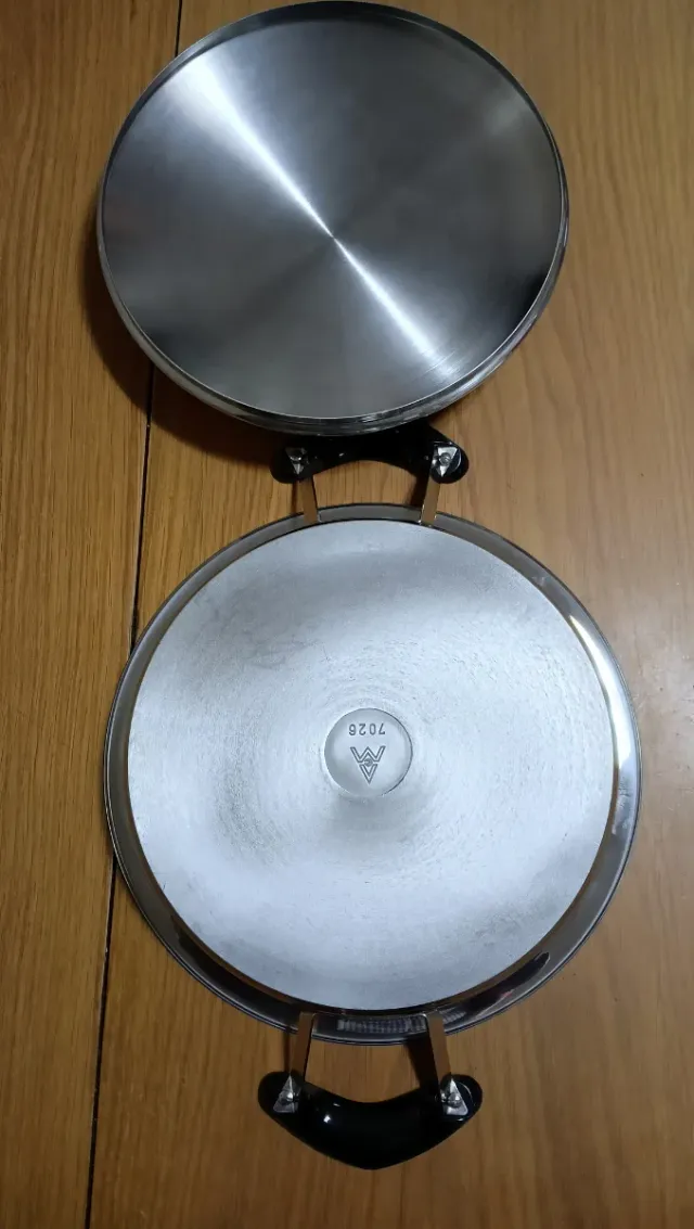 Cazuela AMC 24 x 6 cm                   A ESTRENAR