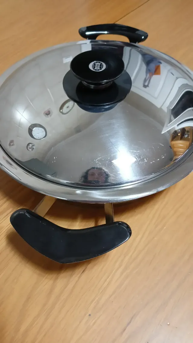 Cazuela AMC 24 x 6 cm                   A ESTRENAR