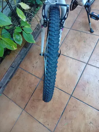 Bicicleta Montaña Mujer Rockrider Blanca