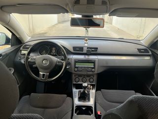 Volkswagen Passat 2010