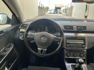 Volkswagen Passat 2010