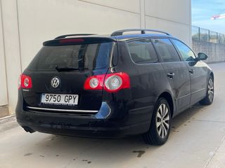 Volkswagen Passat 2010