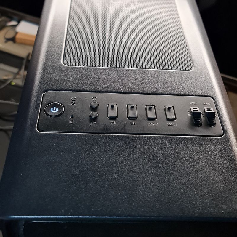 Torre PC Gaming Amd Rizen 5 + Gforce Rtx 3060 Ti afbeelding 6
