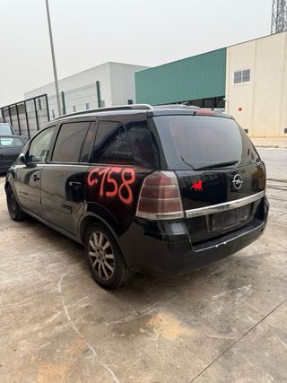 Despiece Opel Zafira B 1.9 CDTI 7 PLAZAS  2007