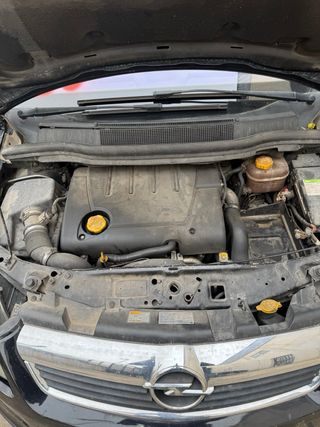 Despiece Opel Zafira B 1.9 CDTI 7 PLAZAS  2007