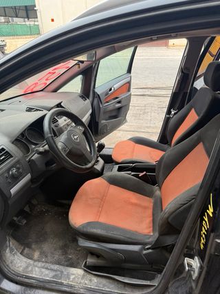 Despiece Opel Zafira B 1.9 CDTI 7 PLAZAS  2007
