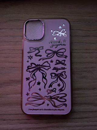 Funda iPhone 11 con diseño de lazos