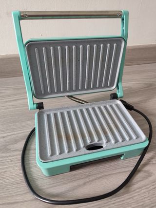 Plancha Grill Sandwichera Turquesa