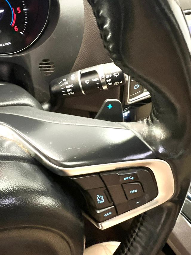 Jaguar F-Pace 2018 2.0 4x4