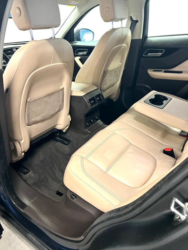 Jaguar F-Pace 2018 2.0 4x4