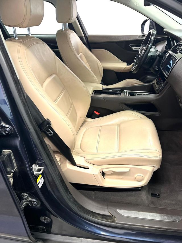 Jaguar F-Pace 2018 2.0 4x4