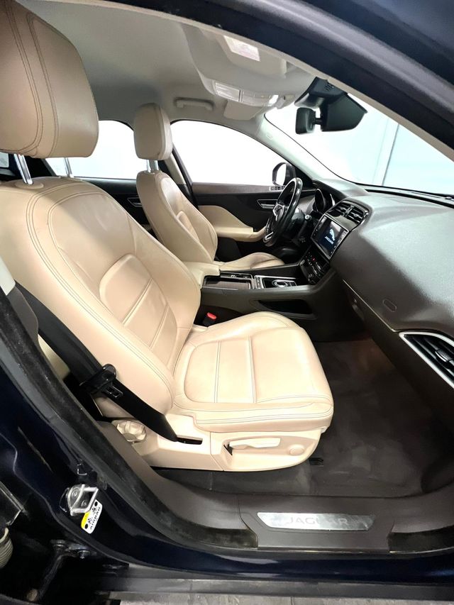 Jaguar F-Pace 2018 2.0 4x4