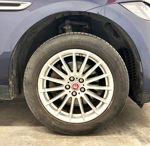 Jaguar F-Pace 2018 2.0 4x4