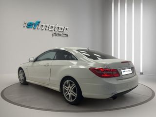 Mercedes Clase E Coupé E 220 CDI Blue Efficiency Avantg.