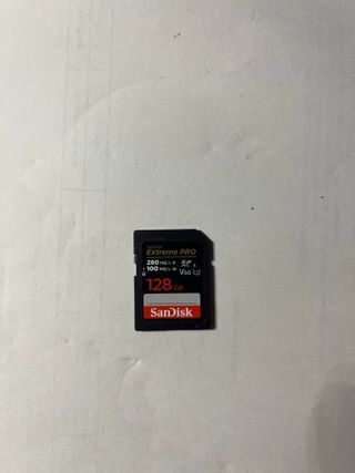 Sony A6700 + Sigma 18-50mm