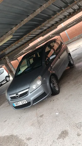 Opel Zafira 2005