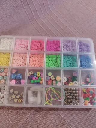 Cuentas para pulseras y manualidades