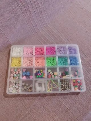 Cuentas para pulseras y manualidades