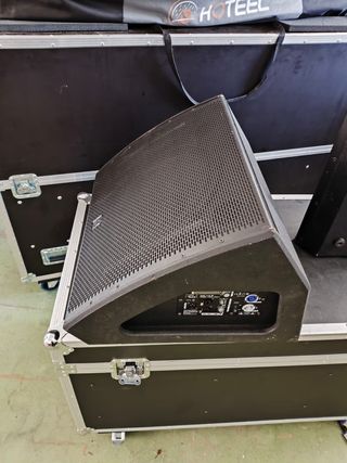 THE BOX PRO Monitores de escenario