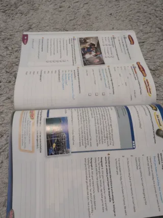 Holiday English 3º ESO. Student's Pack 3rd Edit...