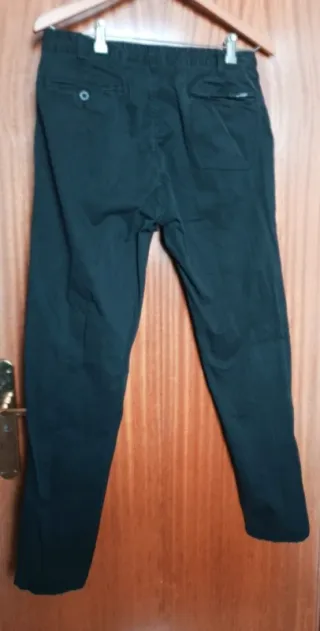 Pantalón Chino Negro Pull&Bear Talla 40 Slim
