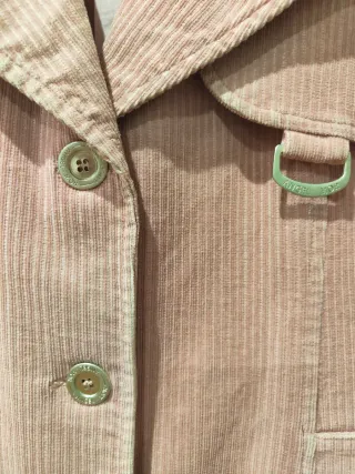 Abrigo rosa pálido entretiempo