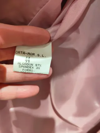 Abrigo rosa pálido entretiempo