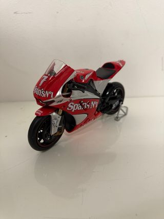 Lotto 5 modellini moto da collezione