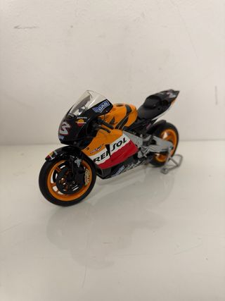 Lotto 5 modellini moto da collezione