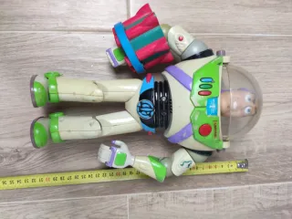 Muñeco Buzz Lightyear Toy Story hasbro