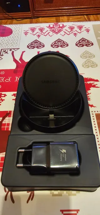 USADO - Samsung DeX Station (Experiencia Desktop)