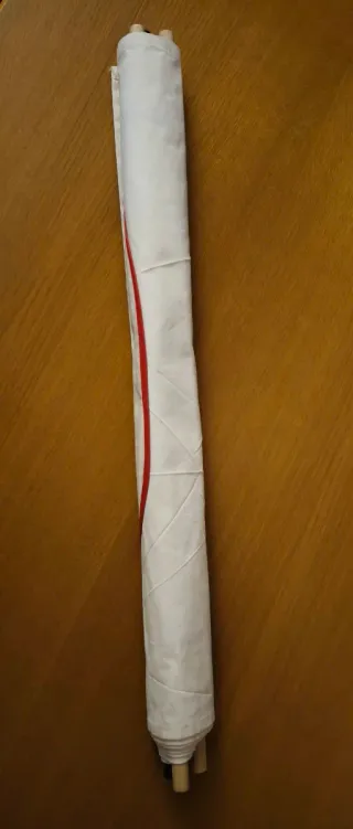 Titiritero de tela con soporte de madera