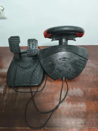 Pedales Thrustmaster Ferrari