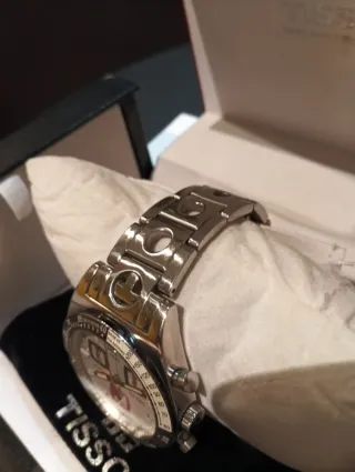 Reloj Tissot PRS 516 Cronógrafo