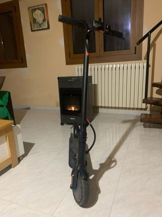 Patinete eléctrico plegable negro