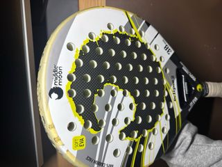 Pala padel middlemoon iberica 2 y paletero grande