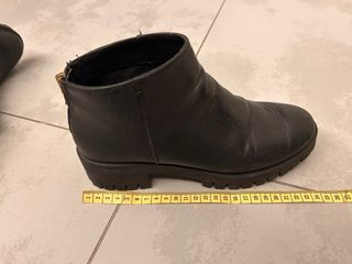 Stivaletti neri donna