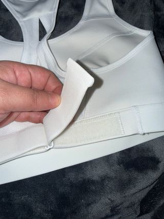 Sujetador deportivo Nike blanco