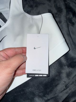 Sujetador deportivo Nike blanco