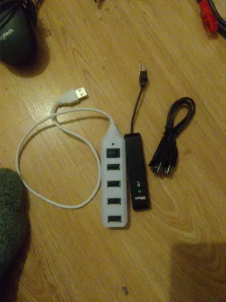 Hub USB 2.0 Trust 4 Puertos Alargador USB