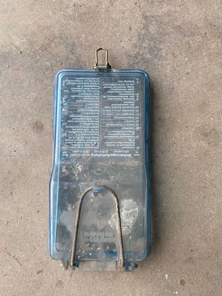 Tapa caja fusibles Mercedes 190