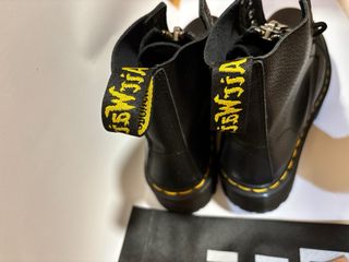 Botas Dr. Martens de cuero negras