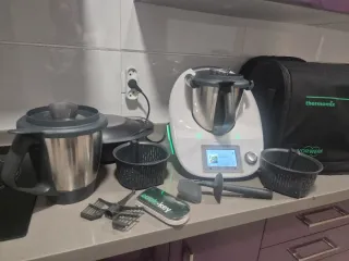 Thermomix TM5 con accesorios