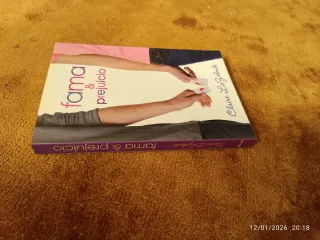 FAMA Y PREJUICIO (Spanish Edition)