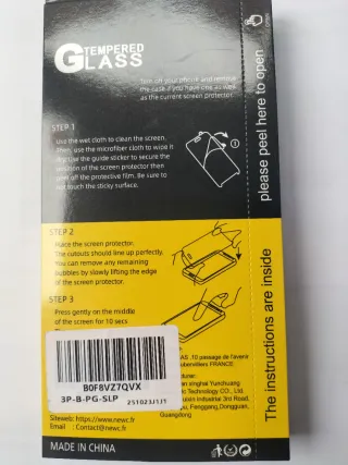 3 Protezioni Schermo NEW'C per iPhone 17, 17 Pro, 16 Pro