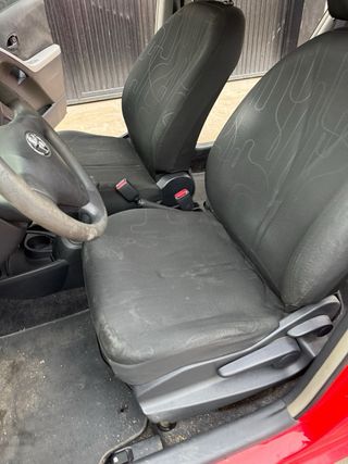 Despiece Toyota Yaris 1.0 Gasolina  Año 2009